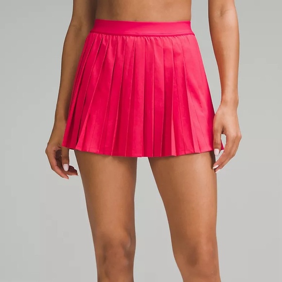 109 Lulu Show - Picture 1 of 1